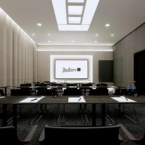 https://radisson-blu-royal.tophotelshelsinki.com
